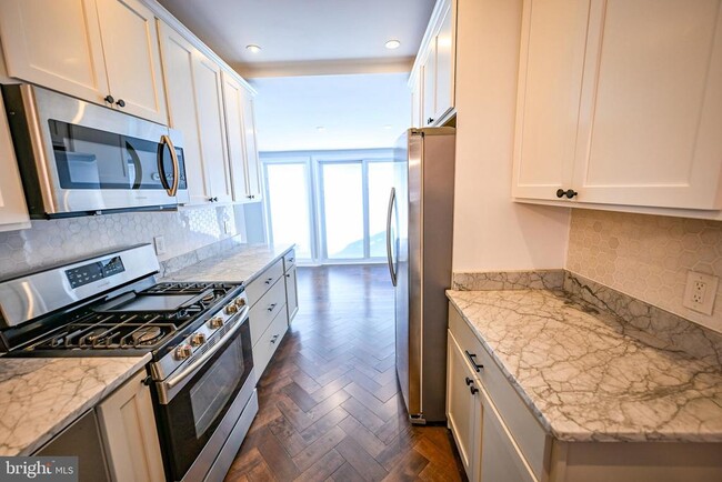 Building Photo - 3013 Elliott St