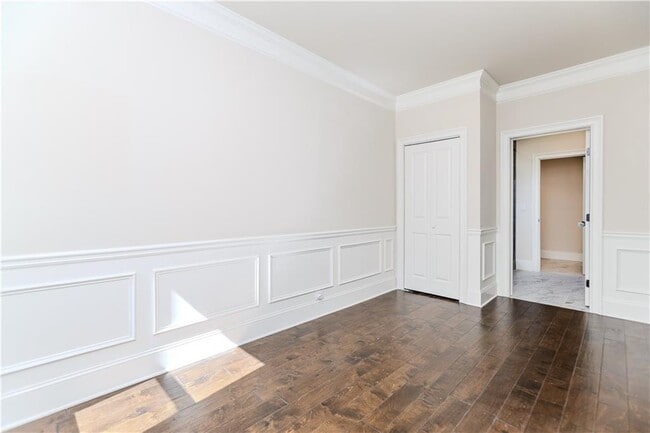 Building Photo - 6354 Brookridge Dr