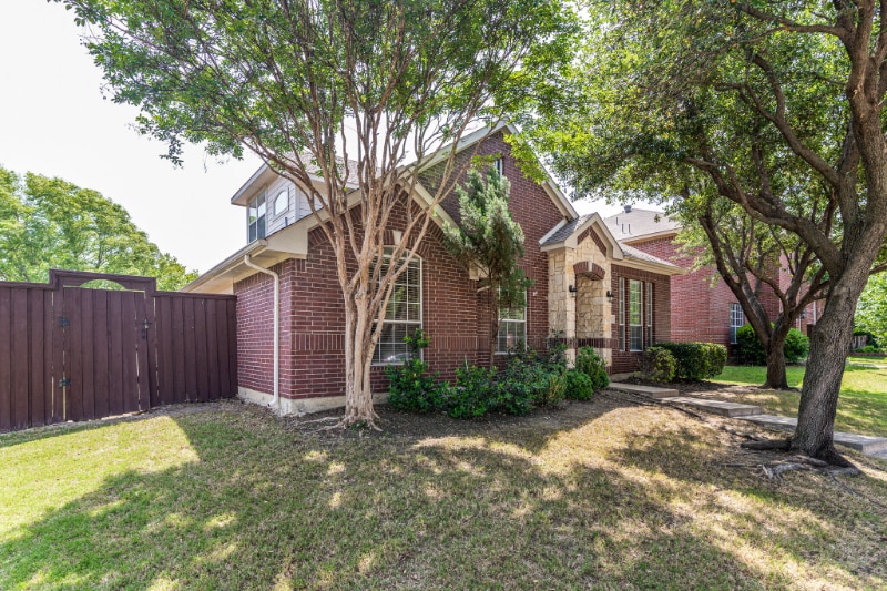 Building Photo - 6412 Autumn Trail