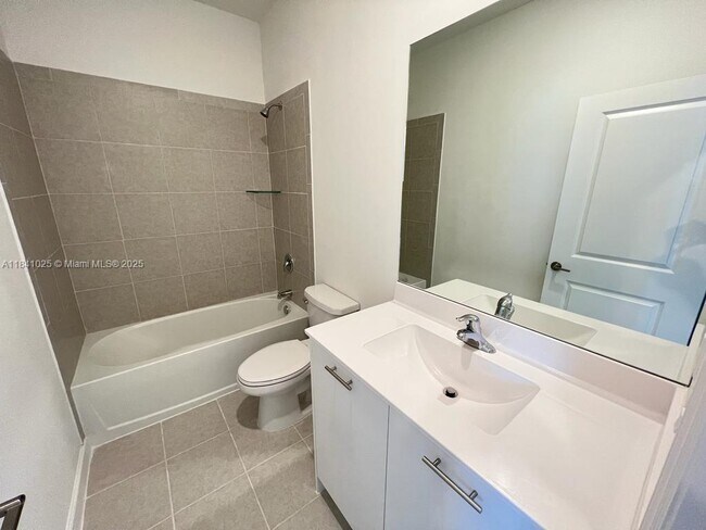 Building Photo - 12958 NW 23rd Pl