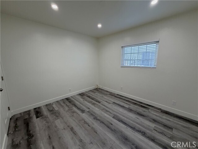 Building Photo - 1936 W 66th St