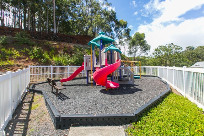 Building Photo - 95-270 Waikalani Dr. #I204