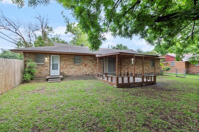 Building Photo - 100 Spinner Cir