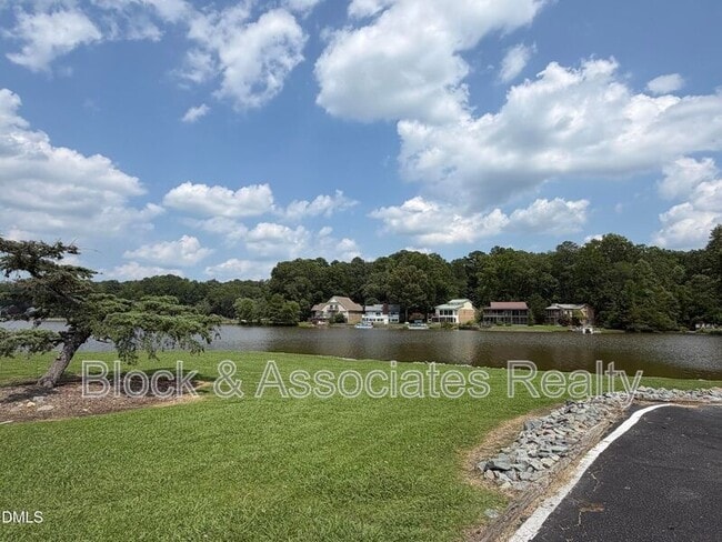 Building Photo - 378 Kittery Point Ln