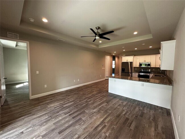 Building Photo - 1123 Albany Ave