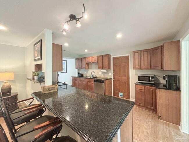 Building Photo - 12442 Airblanc Dr