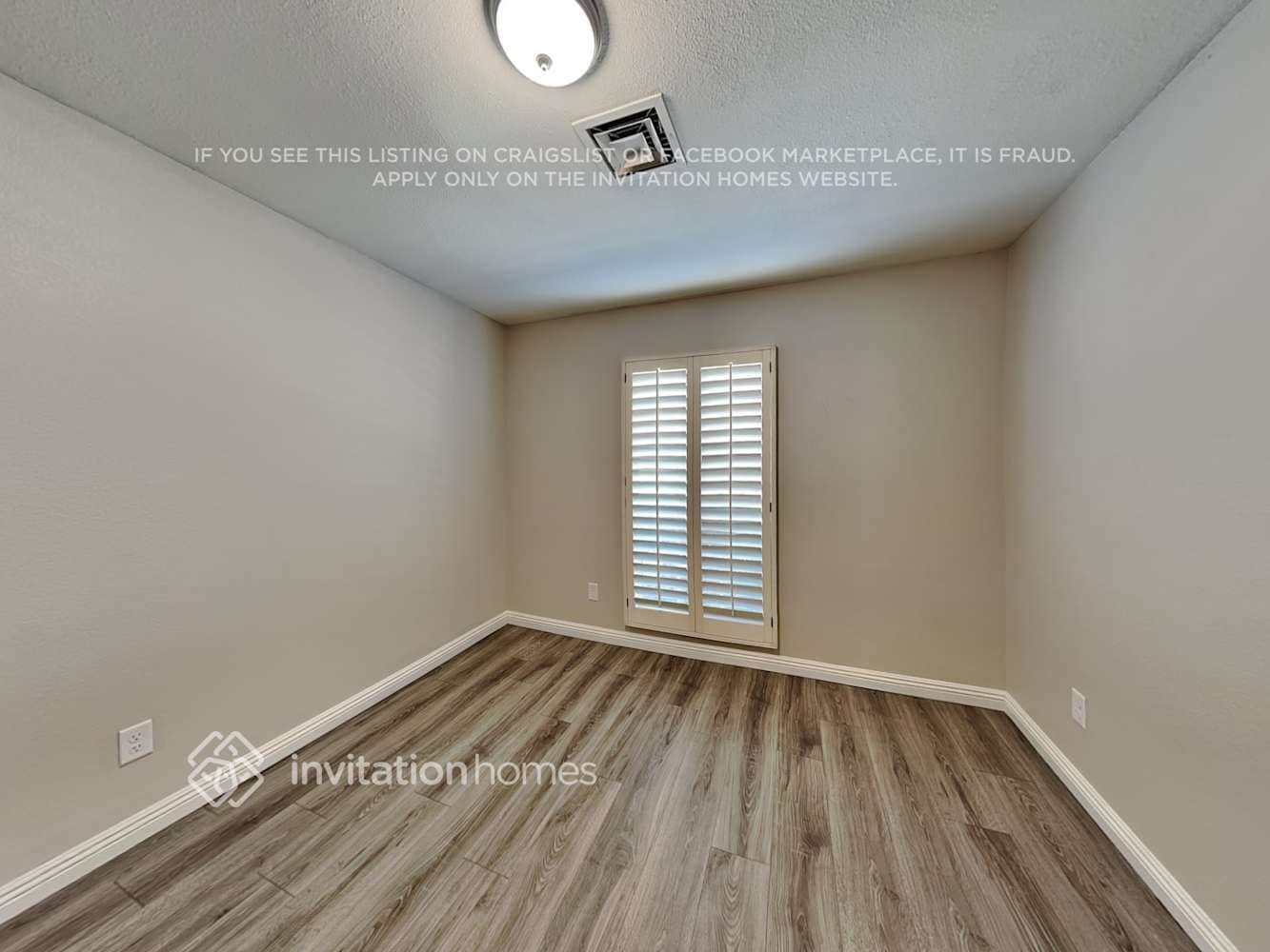 Building Photo - 9133 W Country Gables Dr