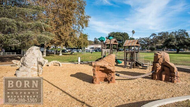 Building Photo - 2741 Los Robles Rd