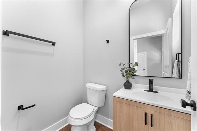 Building Photo - 612 N Robinson St