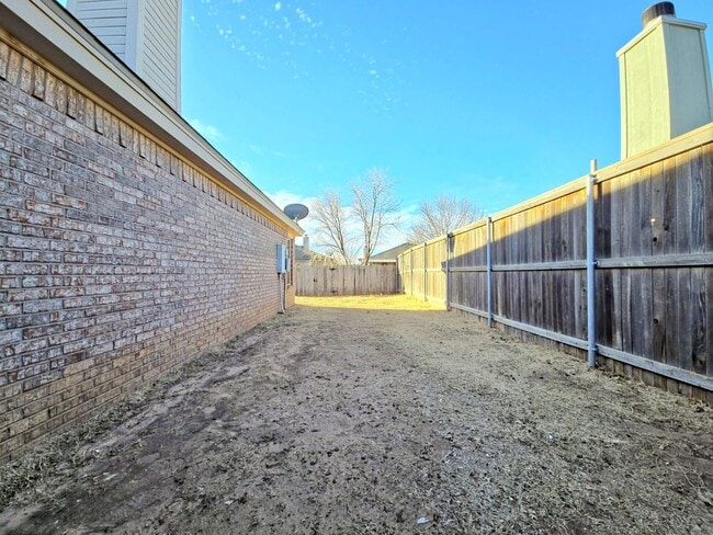Building Photo - Spacious 4-Bedroom Home Near Cooper North Elementary