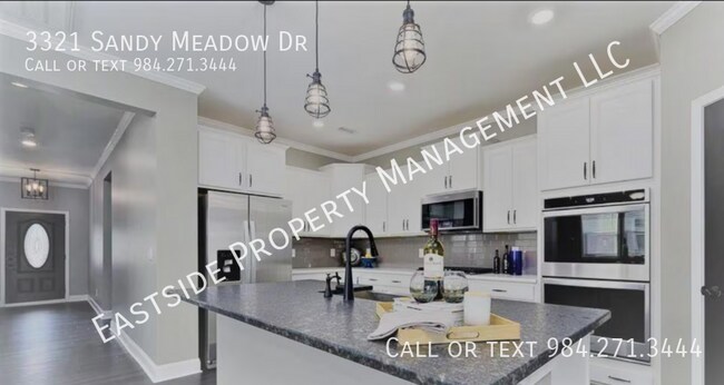 Building Photo - 3321 Sandy Meadow Dr