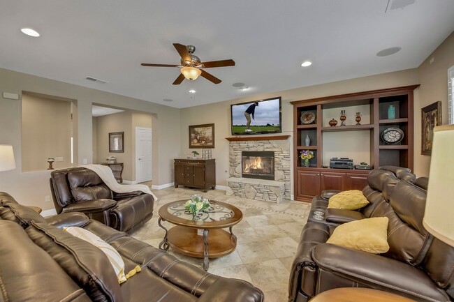 Building Photo - 41424 Trumble Ct