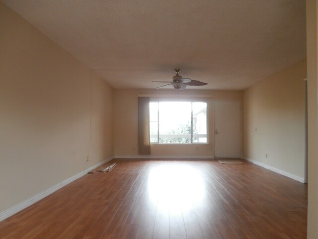 Building Photo - 5055 Coldwater Canyon Ave