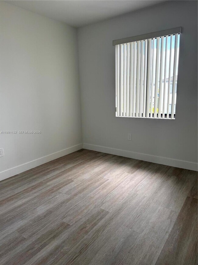 Building Photo - 18992 SW 344th Ter