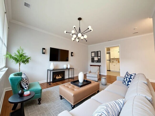 Building Photo - Keightly Drive Duplexes