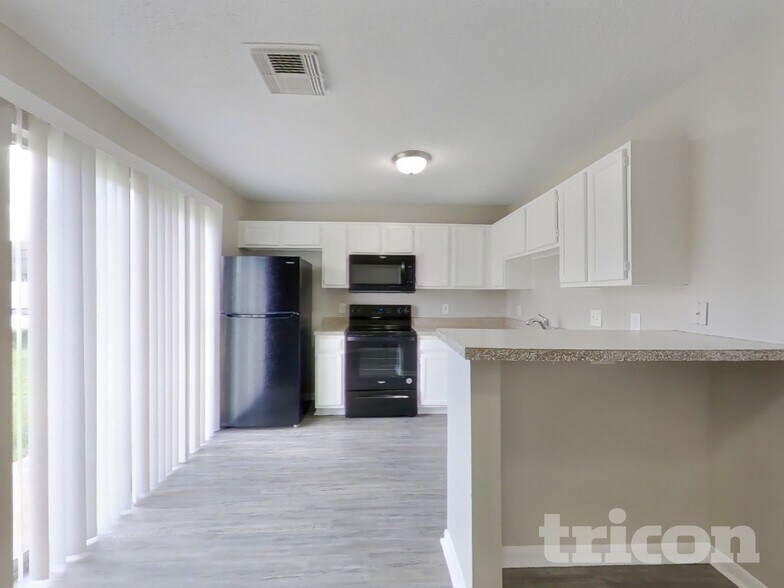 Building Photo - 3210 Kelling St