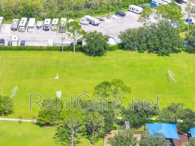 Building Photo - 219 Isle of Sky Cir