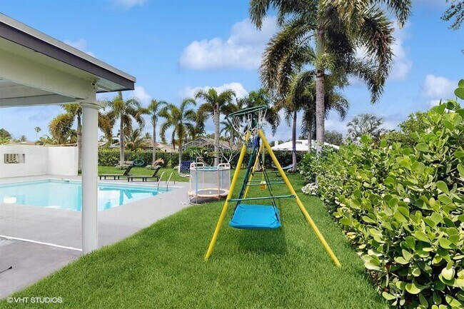 Building Photo - 11647 Anhinga Dr