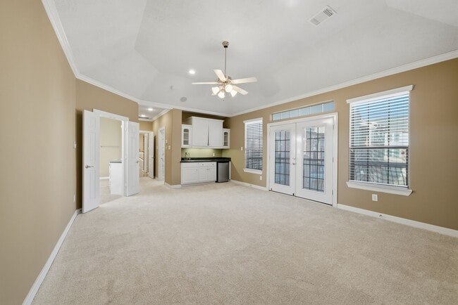 Building Photo - 8029 Durango Way Dr