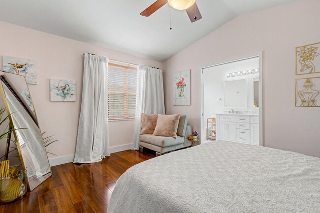 Building Photo - 1545 Seagrape Way