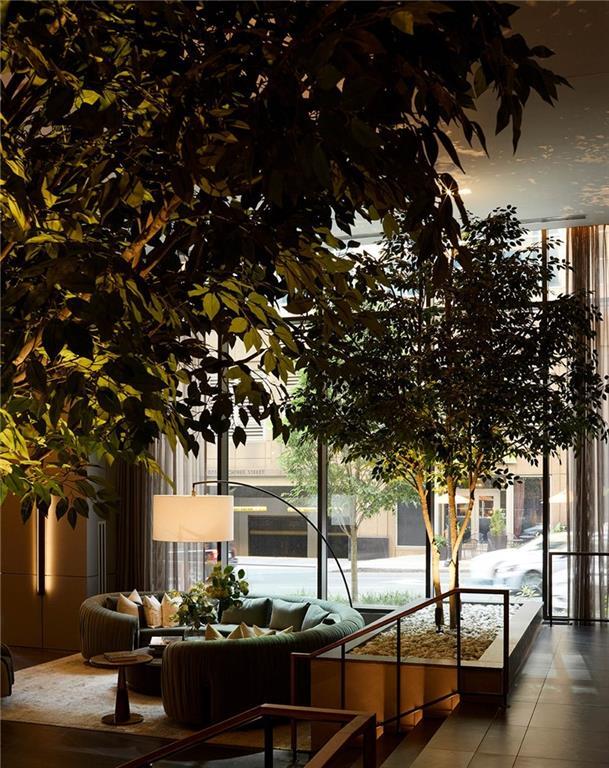 Building Photo - 1081 Juniper St NE