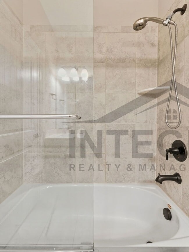 Building Photo - 34266 Radley Wy