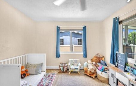 Building Photo - 7548 Farragut St