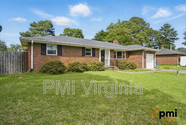 Building Photo - 4012 Nina Dr