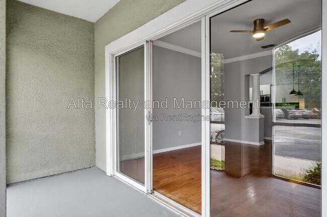Building Photo - 8290 Gate Pkwy W