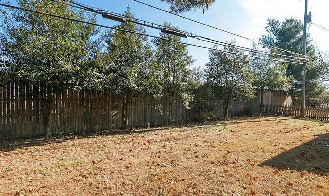 Building Photo - 201 Alcott Rd