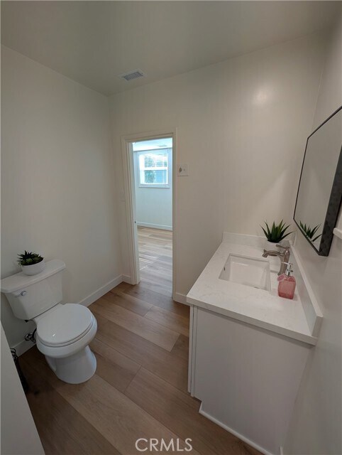 Building Photo - 1921 6th Ave