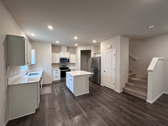 Building Photo - Charming 4 bdrm 2.5 ba in Vancouver, WA