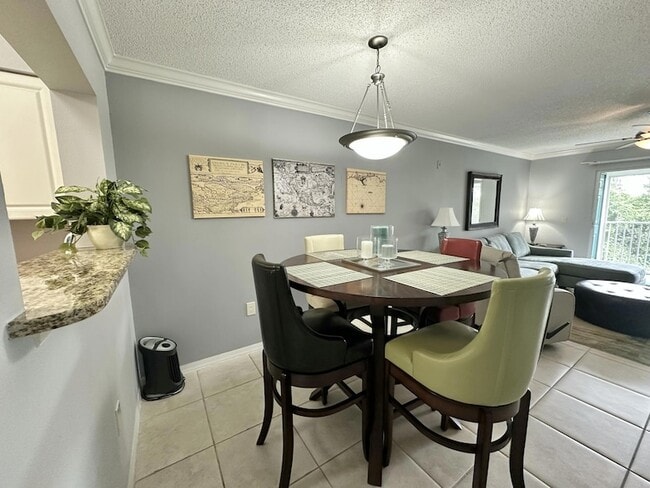 Building Photo - 4274 Calinda Ln