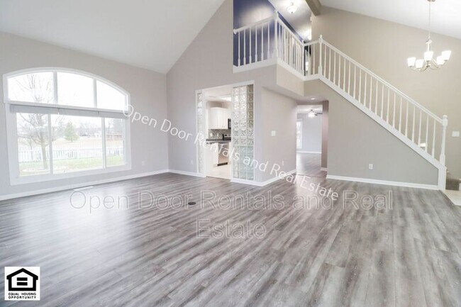 Building Photo - 8218 Fountainhead Dr