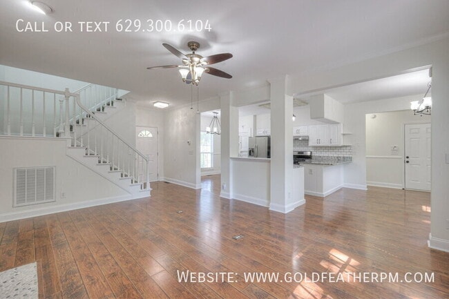 Building Photo - 5888 Woodlands Ave