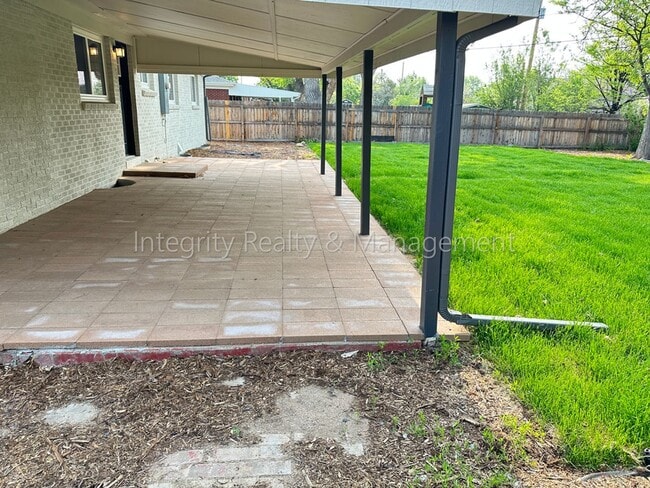 Building Photo - 3092 W Layton Ave