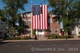 Building Photo - 5 N Salem Rd
