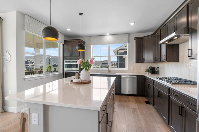 Building Photo - 6625 S Lee St