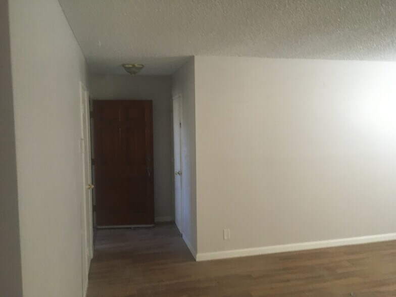 Building Photo - 2055 San Jose St
