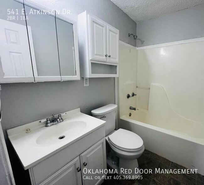 Building Photo - 541 E Atkinson Dr