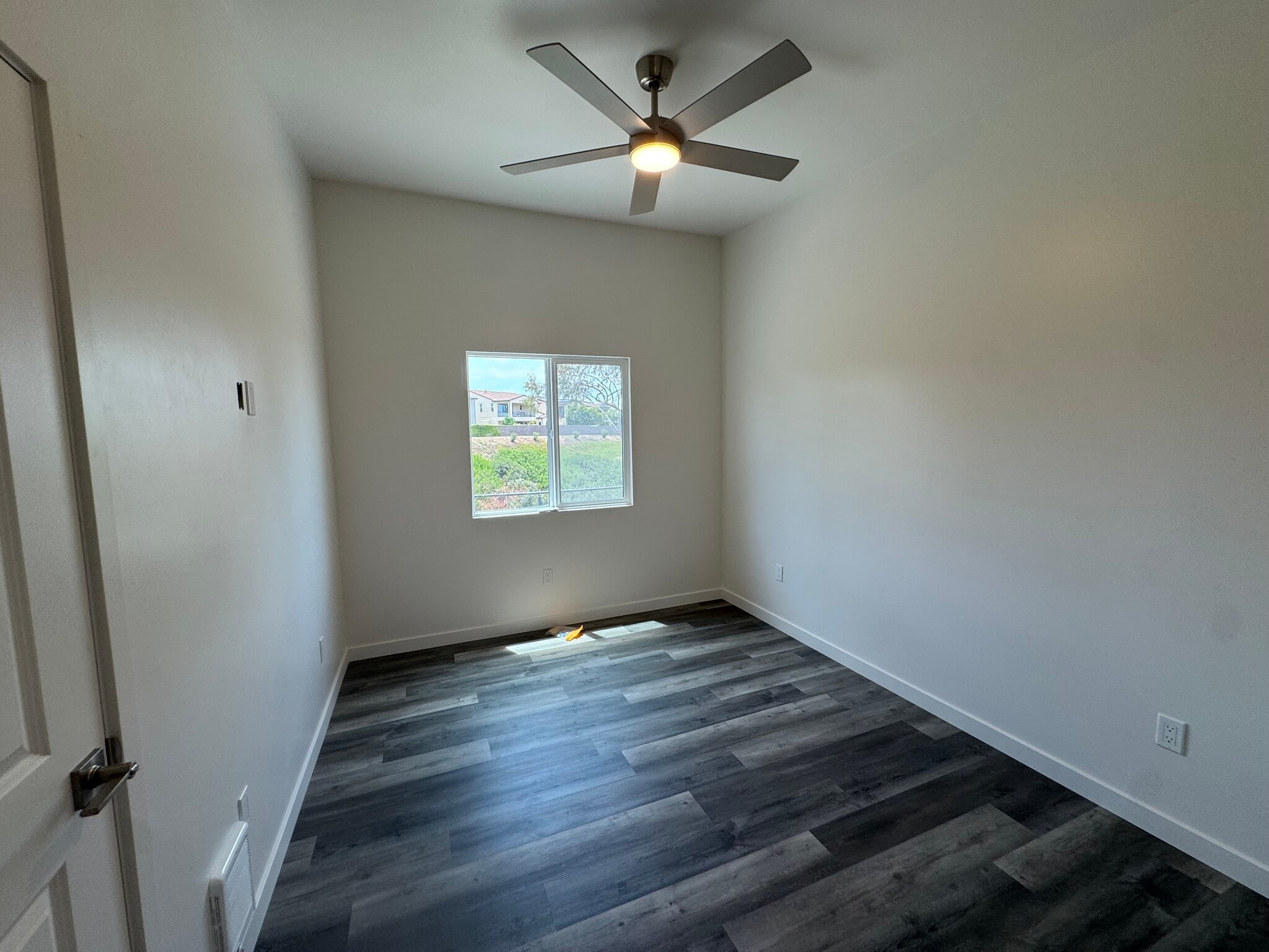 Building Photo - 3535 Hatteras Ave