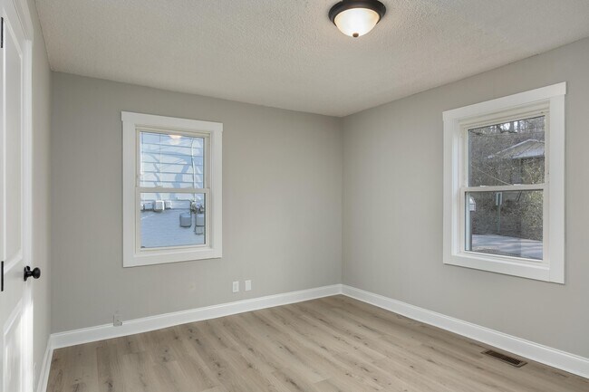 Building Photo - 3649 Tanaka Trail