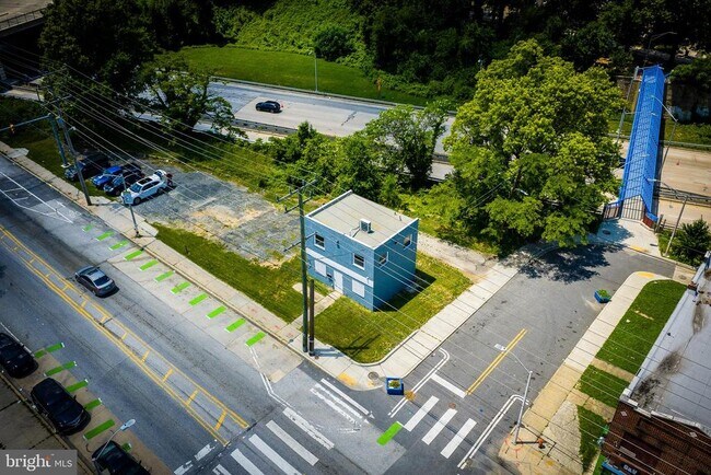 Building Photo - 2400 Annapolis Rd