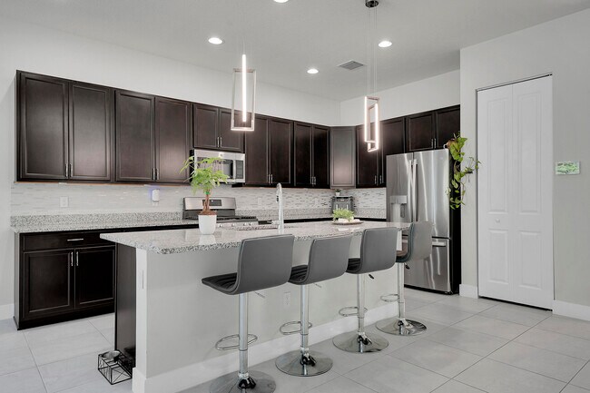 Building Photo - 7272 Estero Dr