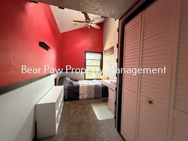 Building Photo - "Charming furnished or unfurnished  Evergreen Retreat: Spacious 4-Bed, 3-Bath Home on Fern Gulch ...