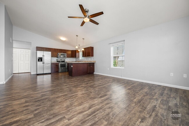 Building Photo - 5503 W Serene Cir