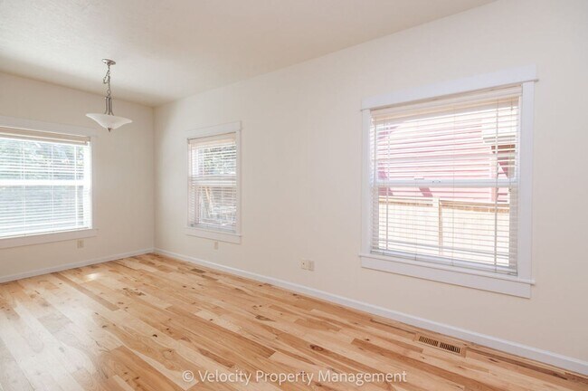 Building Photo - Beautiful Craftsman Home in Yardley Estates!