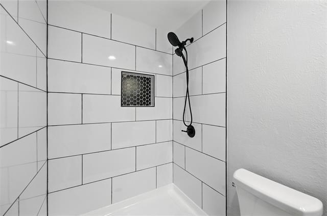 Building Photo - 5006 Oregon Ct