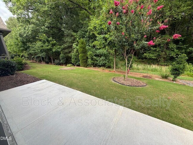 Building Photo - 1028 Bravura Dr