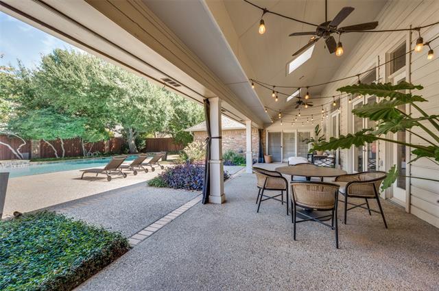 Building Photo - 5605 Lobello Dr